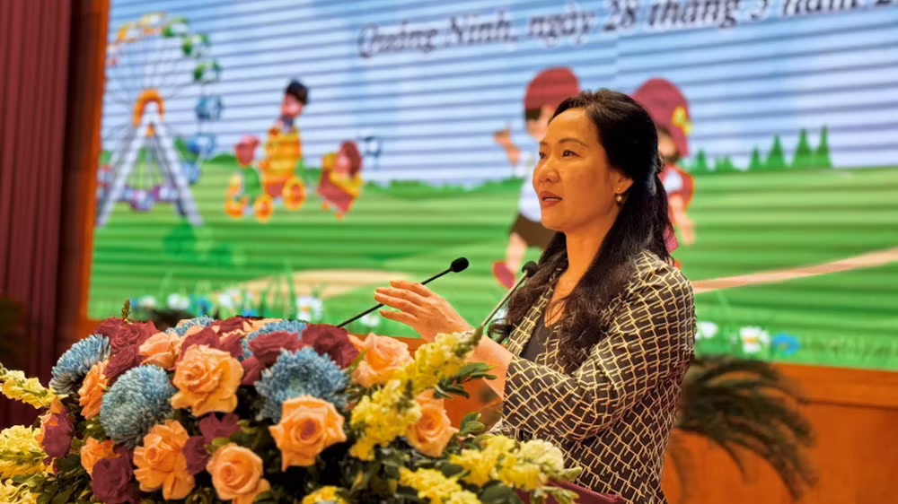 Phó Chủ tịch Ủy ban nhân dân tỉnh Quảng Ninh Nguyễn Thị Hạnh phát biểu tại lễ.