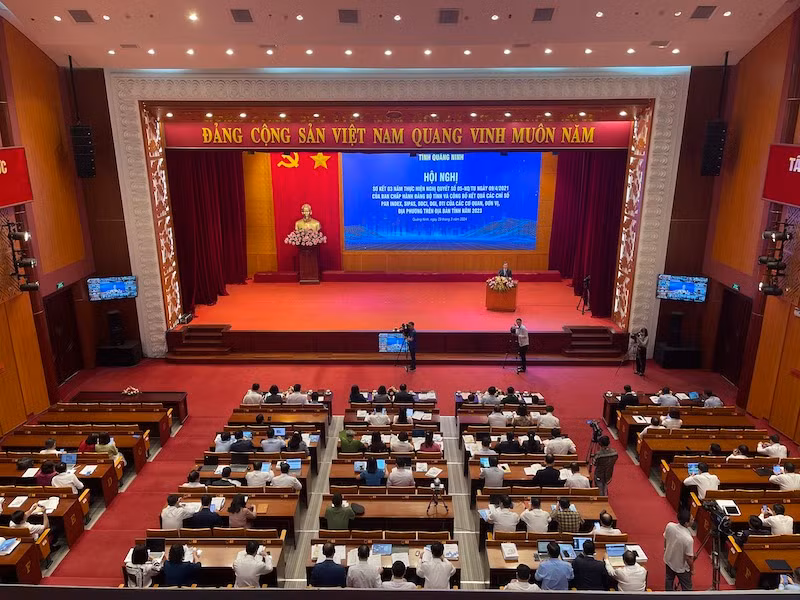 Quang cảnh Hội nghị sơ kết 3 năm thực hiện Nghị quyết số 05-NQ/TU và công bố kết quả Chỉ số xếp hạng của các cơ quan, đơn vị, địa phương năm 2023 của Quảng Ninh.