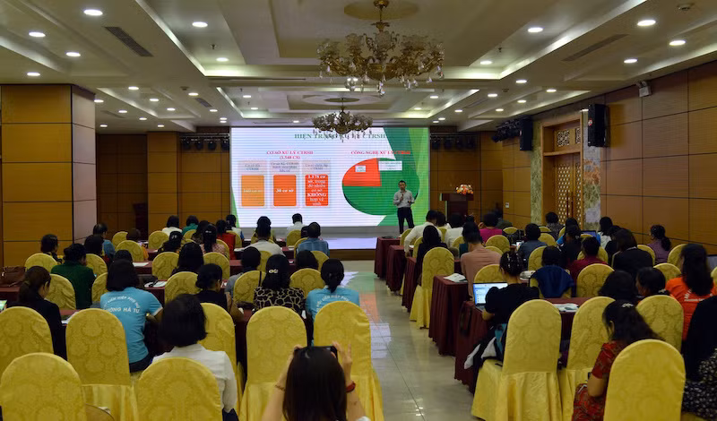 Quang cảnh hội nghị.