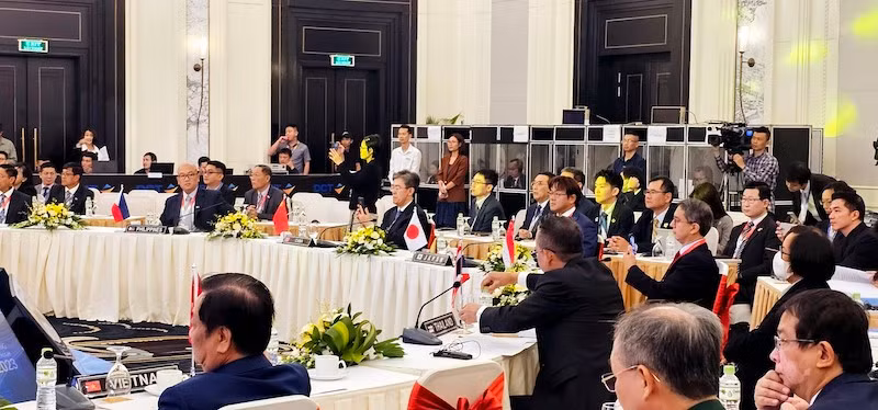 Các đại biểu tham dự Hội nghị.