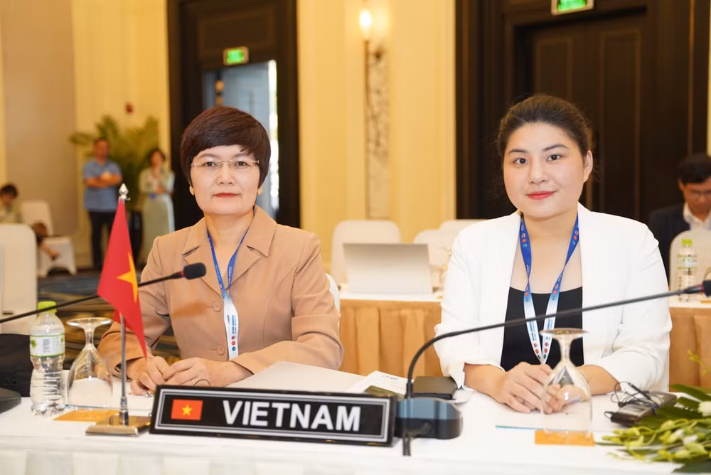 Đại diện ACDM Việt Nam tại cuộc họp.