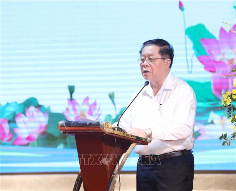 Đồng chí Nguyễn Trọng Nghĩa, Bí thư Trung ương Đảng, Trưởng Ban Tuyên giáo Trung ương phát biểu chỉ đạo Hội nghị.