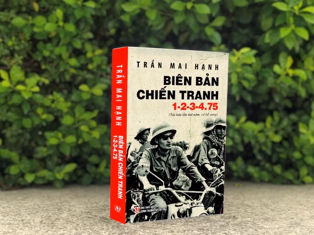 Tái bản lần thứ năm cuốn tiểu thuyết tư liệu lịch sử “Biên bản chiến tranh 1-2-3-4.75” của nhà báo, nhà văn Trần Mai Hạnh. 