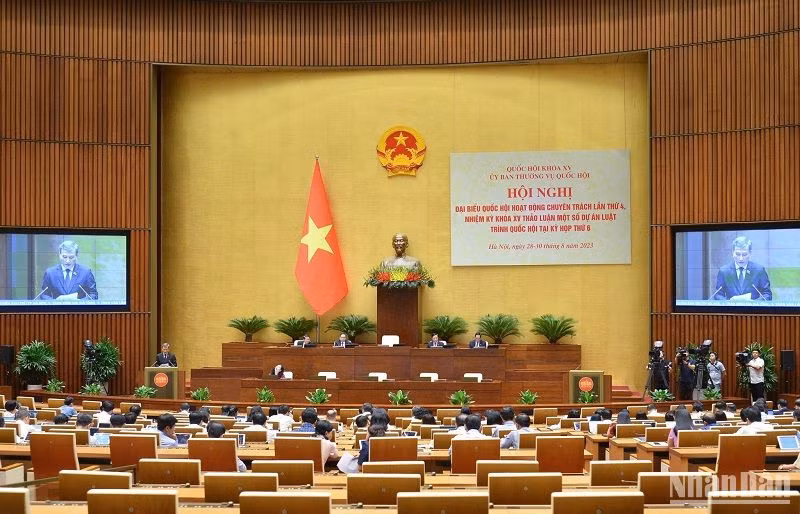Quang cảnh Hội nghị đại biểu Quốc hội chuyên trách, chiều 28/8. (Ảnh: DUY LINH)