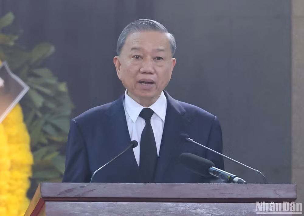 Chủ tịch nước Tô Lâm, Trưởng Ban Lễ tang đọc Lời điếu tại Lễ truy điệu Tổng Bí thư Nguyễn Phú Trọng. (Ảnh: ĐĂNG KHOA)