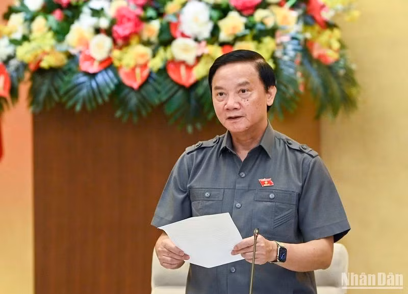 Phó Chủ tịch Quốc hội Nguyễn Khắc Định phát biểu tại phiên họp. (Ảnh: DUY LINH)