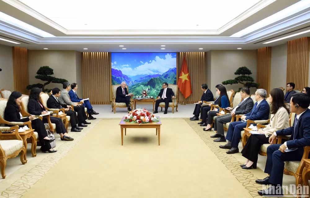 Quang cảnh buổi tiếp. (Ảnh: TRẦN HẢI)