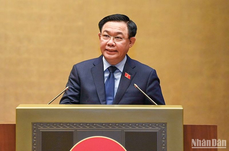 Chủ tịch Quốc hội Vương Đình Huệ phát biểu bế mạc hội nghị. (Ảnh: DUY LINH)