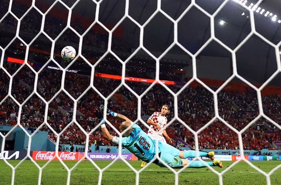 Lovro Majer ghi bàn thắng thứ 4 cho Croatia trong trận gặp Canada ở bảng F rạng sáng 28/11. (Ảnh: Reuters)