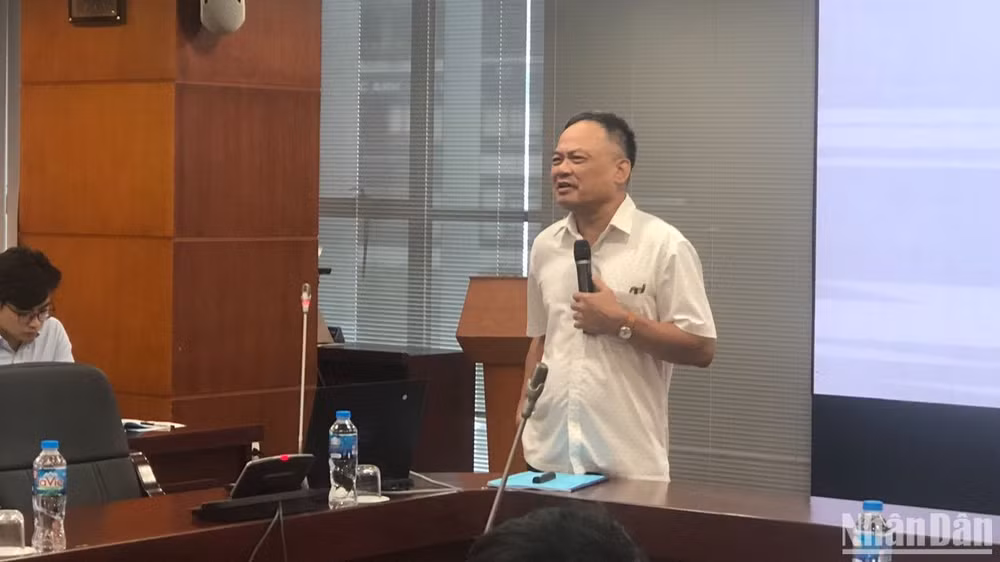 PGS, TS Nguyễn Quốc Thịnh chia sẻ tại hội thảo. (Ảnh: VĂN TOẢN) PGS, TS Nguyễn Quốc Thịnh chia sẻ tại hội thảo. (Ảnh: VĂN TOẢN)