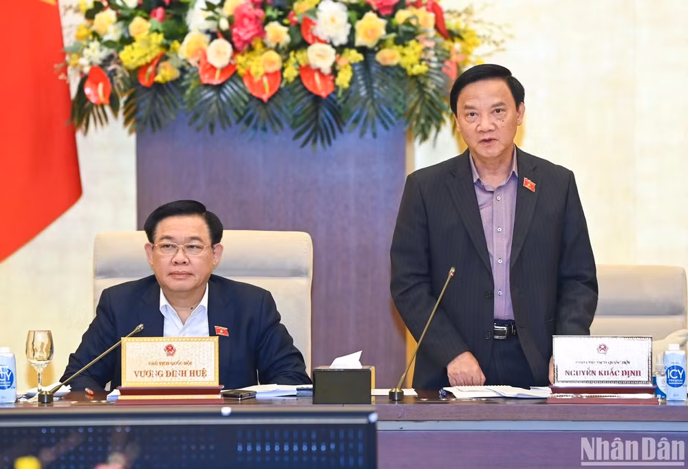 Phó Chủ tịch Quốc hội Nguyễn Khắc Định phát biểu ý kiến. (Ảnh: DUY LINH) Phó Chủ tịch Quốc hội Nguyễn Khắc Định phát biểu ý kiến. (Ảnh: DUY LINH)