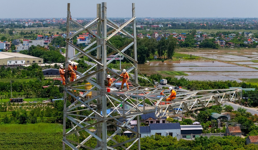 Việc quy định về cơ chế xử lý các dự án nguồn điện chậm tiến độ là cần thiết nhằm bảo đảm an ninh cung cấp điện cho quốc gia. (Ảnh minh họa)