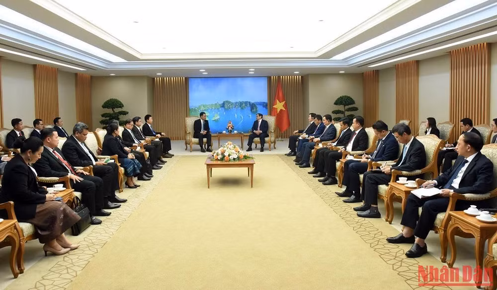 Quang cảnh buổi tiếp. (Ảnh: TRẦN HẢI)