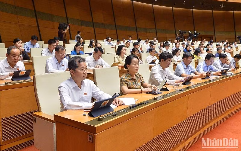 Các đại biểu Quốc hội dự phiên họp sáng 9/6. (Ảnh: THỦY NGUYÊN)