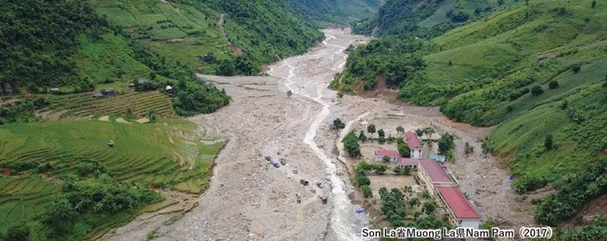 Hiện trường sau trận lũ quét tại Nặm Păm, Mường La, Sơn La năm 2017.