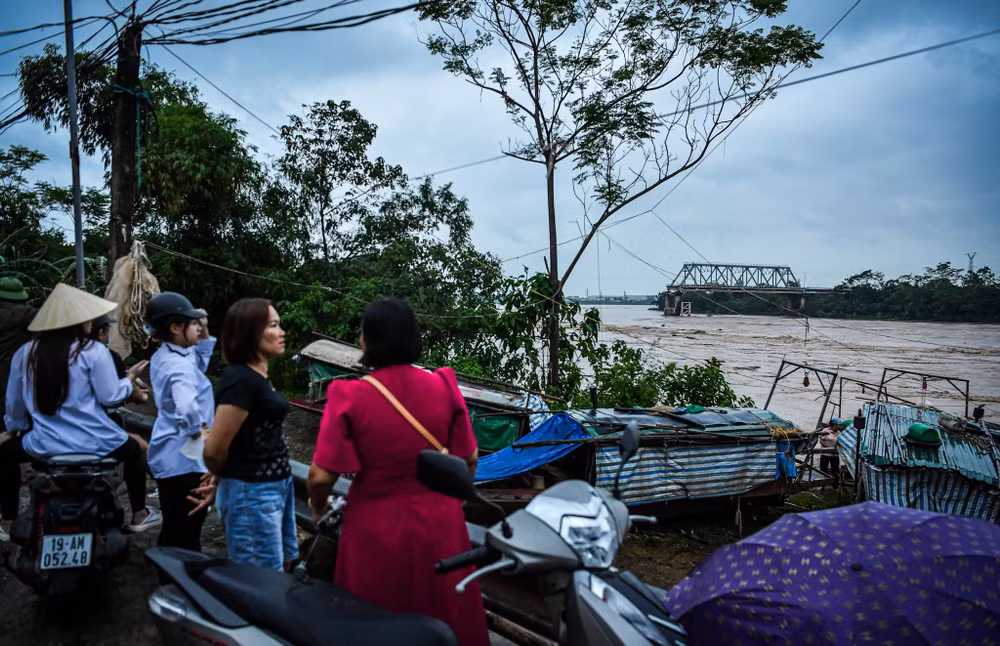 [Live] Hoàn lưu bão số 3 gây lũ lớn, thiệt hại nặng ở Bắc Bộ ảnh 42