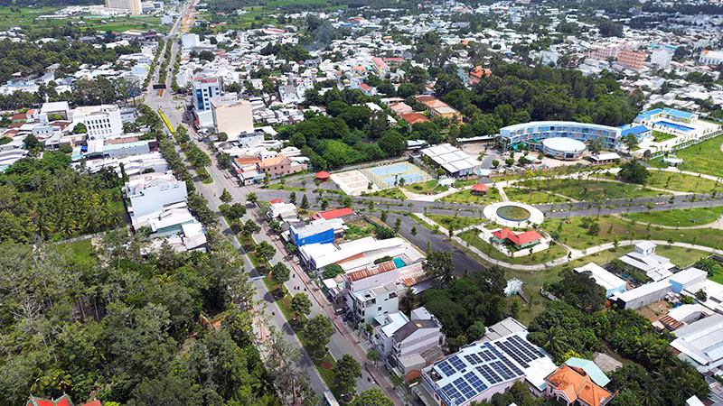 Luật Đất đai năm 2024 đi vào cuộc sống sẽ nâng cao trách nhiệm của chính quyền địa phương trong quản lý, sử dụng đất. (Ảnh MỸ HÀ)