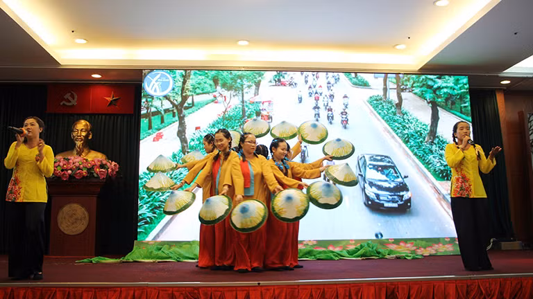 Phần dự thi sáng tạo nghệ thuật của đơn vị Tân Bình.