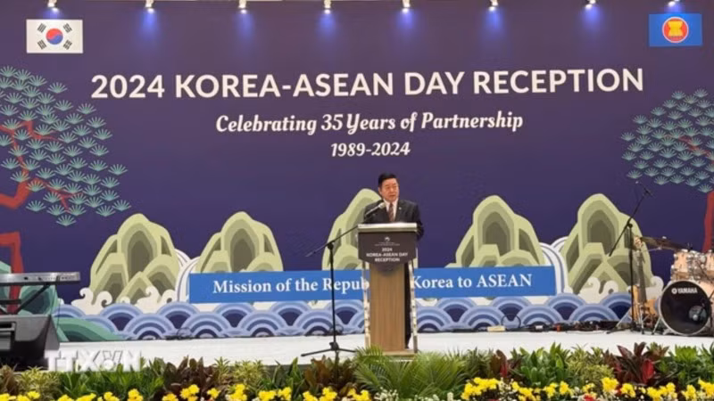 Tổng thư ký Kao Kim Hourn phát biểu tại buổi lễ. (Ảnh: Đào Trang/TTXVN)