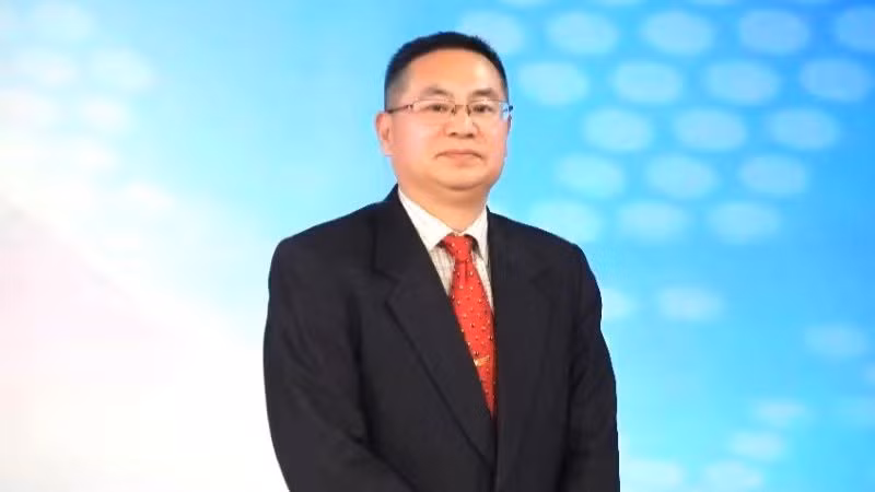 Giáo sư, Tiến sĩ Thành Hán Bình, Giám đốc Trung tâm nghiên cứu Việt Nam thuộc Trường đại học Công nghiệp Chiết Giang (Trung Quốc).