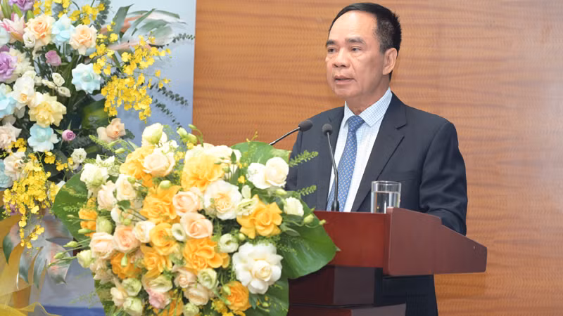 TS. Nguyễn Quốc Thập - Chủ tịch Hội Dầu khí Việt Nam phát biểu tại buổi lễ.