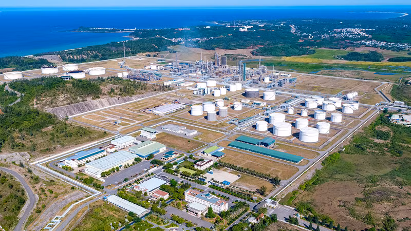 Nhà máy lọc dầu Dung Quất vận hành ổn định, an toàn sau bảo dưỡng.