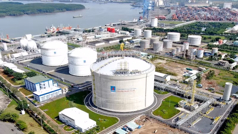 Kho cảng LNG Thị Vải phục vụ sản xuất điện, đạm.