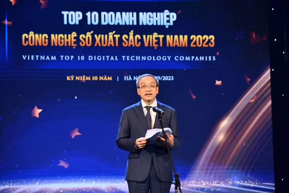 Thứ trưởng Thông tin và Truyền thông tin Phan Tâm phát biểu.