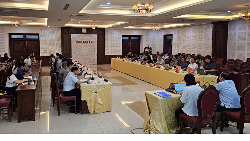 Quang cảnh cuộc họp báo. Quang cảnh cuộc họp báo.