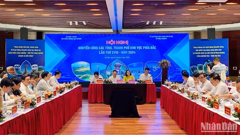 Quang cảnh hội nghị.