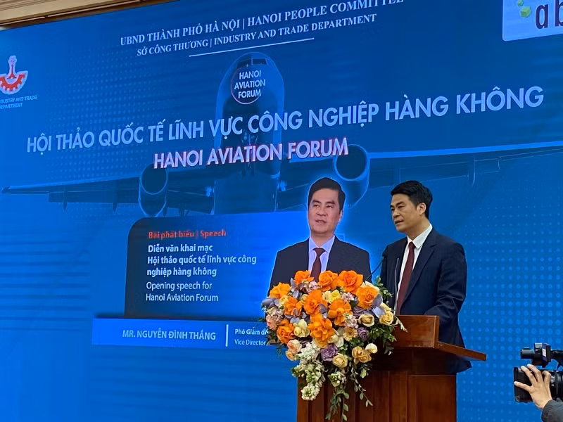 Lãnh đạo Sở Công thương Hà Nội phát biểu tại hội thảo.