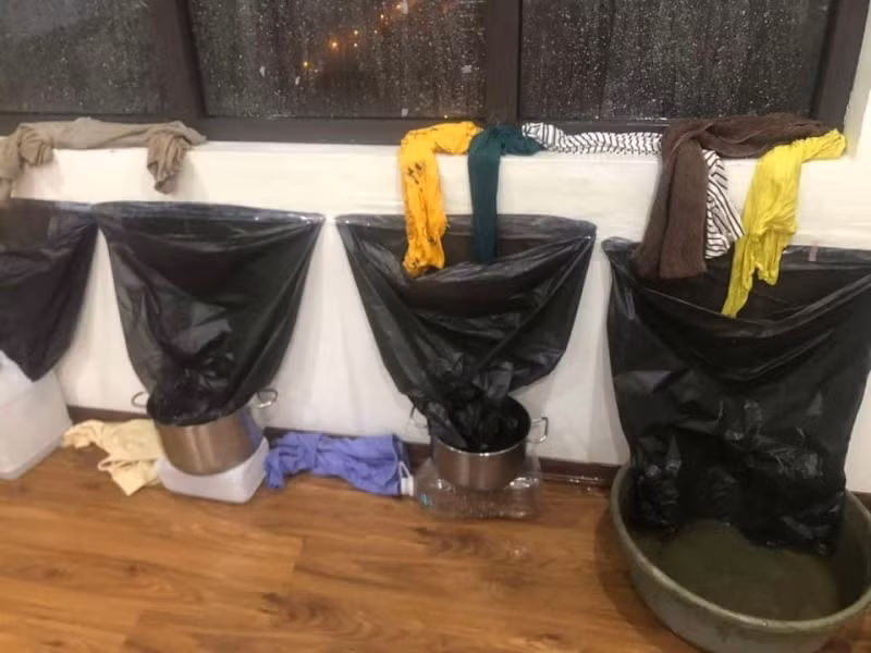 Muôn cách hứng nước. Muôn cách hứng nước.