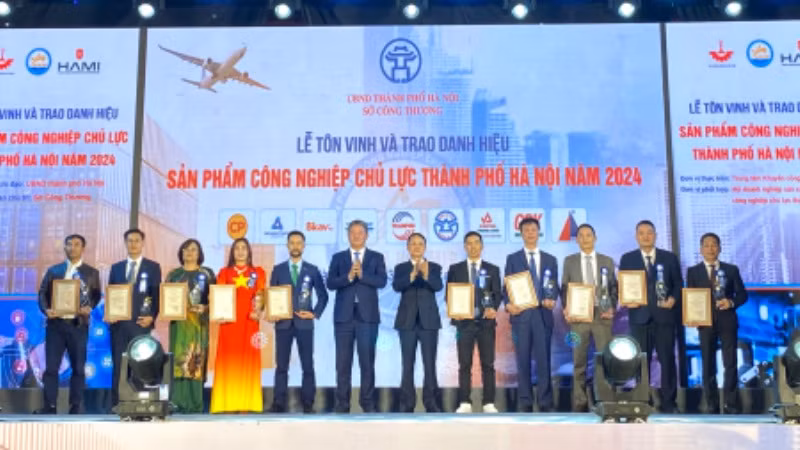 TOP 10 sản phẩm công nghiệp chủ lực thành phố Hà Nội năm 2024.