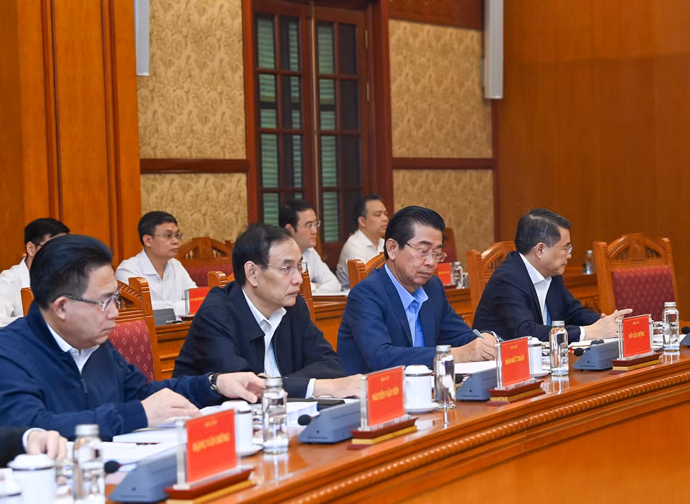 [Ảnh] Tổng Bí thư Nguyễn Phú Trọng chủ trì cuộc họp Thường trực Ban chỉ đạo Trung ương về phòng, chống tham nhũng, tiêu cực ảnh 3