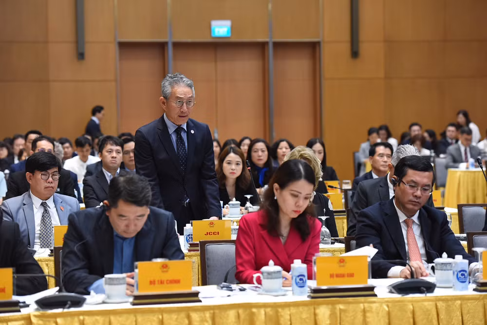 [Ảnh] Thủ tướng Chính phủ gặp mặt cộng đồng doanh nghiệp đầu tư nước ngoài ảnh 7