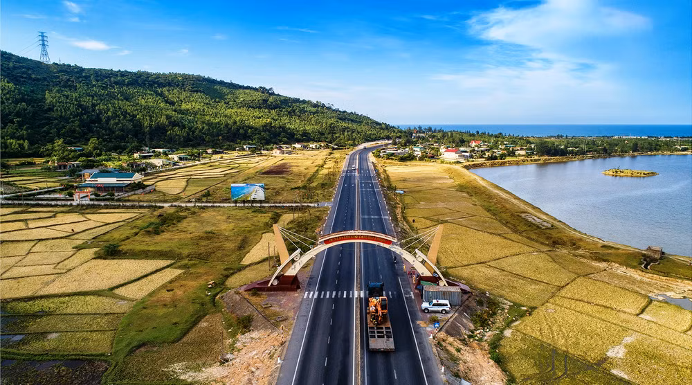 Diện mạo xã Kỳ Nam khởi sắc từng ngày. (Ảnh Thanh Bình)