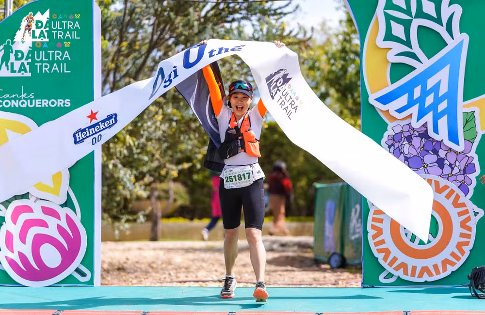 Trần Hồ Nguyên Thảo vô địch nội dung 25km nữ, với thành tích 2 giờ 43 phút 54 giây.