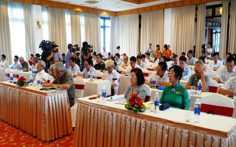 Nhiều đồng chí lãnh đạo các ban, ngành Trung ương và địa phương cùng các nhà nghiên cứu, sử học dự hội thảo. Đồng chí Nguyễn Chí Thanh với cách mạng Thừa Thiên Huế (1937-1949) -0