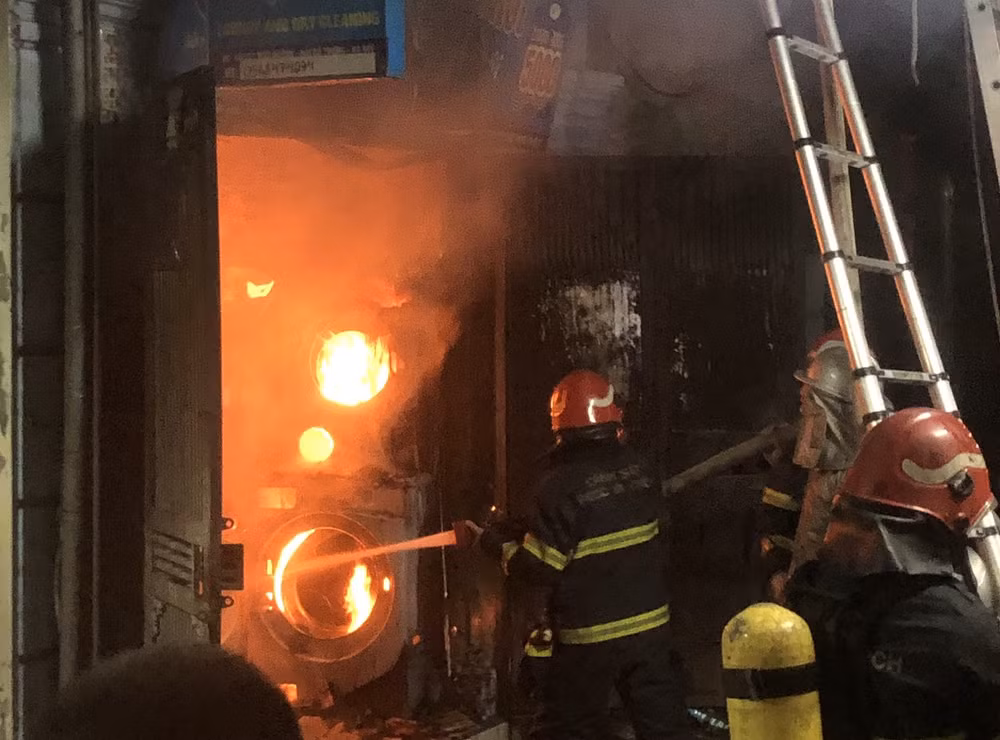 Hiện trường vụ cháy. Ảnh: CAHN