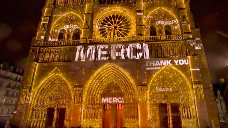 Trước vụ hỏa hoạn năm 2019, Nhà thờ Đức Bà Paris đón khoảng 10 triệu du khách/năm và dự kiến đón nhiều hơn trong thời gian tới. (Ảnh: Mạng xã hội X của Tổng thống Emmanuel Macron)