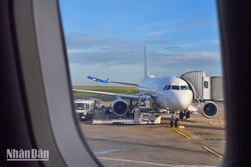 Lượng hành khách xuất phát đi quốc tế, du lịch tới Pháp hoặc trung chuyển qua Pháp bằng đường hàng không đã tăng đáng kể trong 5 năm qua. (Ảnh: MINH DUY)