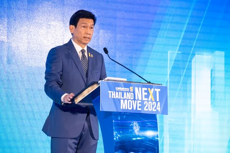 Bộ trưởng Ngoại giao Thái Lan Parnpree Bahiddha-Nukara.