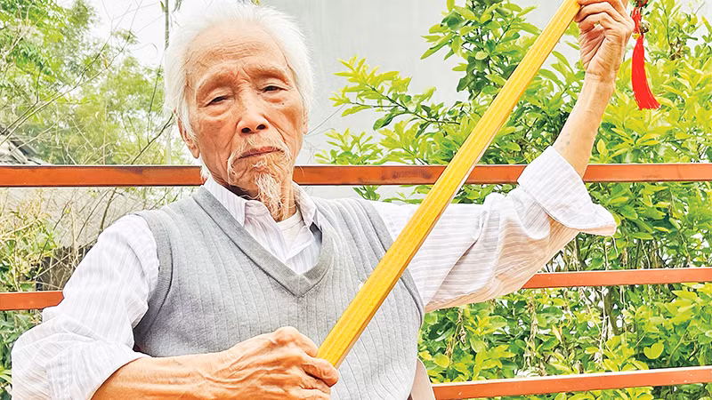 Để vòng xòe Thái mãi lan xa