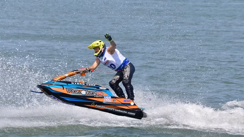 Test thử vòng đua.