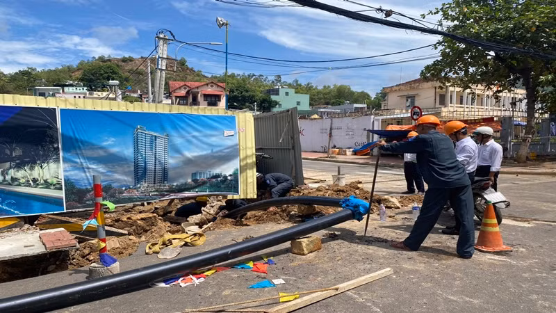 Hiện các cơ quan chức năng đang tiến hành khắc phục sự cố.