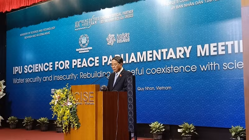 Phó Chủ tịch Quốc hội Nguyễn Đức Hải đánh giá cao sự hợp tác khoa học và mong muốn hợp tác cùng cộng đồng khu vực và quốc tế bảo đảm an ninh nguồn nước quốc gia, giảm bất đồng về khai thác và sử dụng bền vững nước; xây dựng hòa bình thông qua hợp tác khoa học.