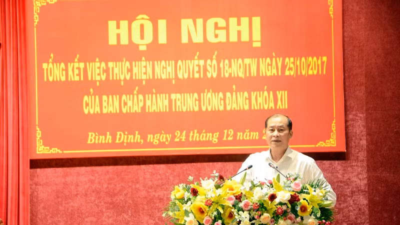 Giám đốc Sở Nội vụ Lê Minh Tuấn phát biểu tại hội nghị.