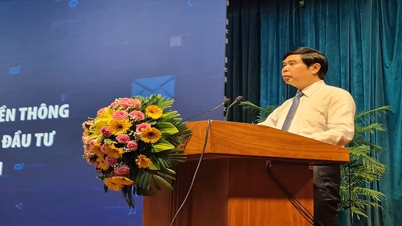 Phó Chủ tịch UBND tỉnh Bình Định Lâm Hải Giang phát biểu tại diễn đàn.