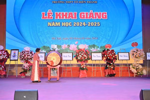 (Ảnh: Trường THPT Tô Hiến Thành)