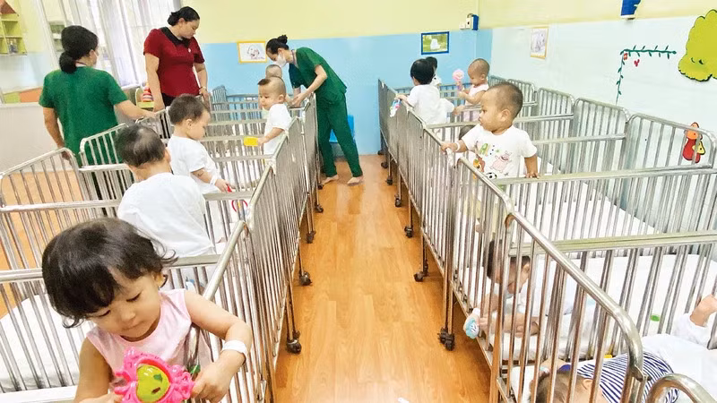 Các trẻ từ Mái ấm Hoa Hồng được đưa về chăm sóc, nuôi dưỡng tại Làng thiếu niên Thủ Ðức, thành phố Thủ Ðức, Thành phố Hồ Chí Minh. (Ảnh: QUÝ HIỀN)